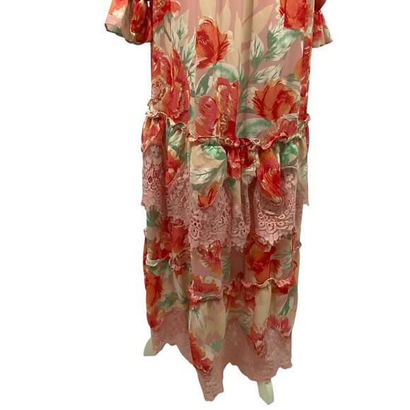 Champagne Strawberry Tiered Maxi Dress size Small Off Shoulder Long Sleeve Flora - Picture 14 of 16